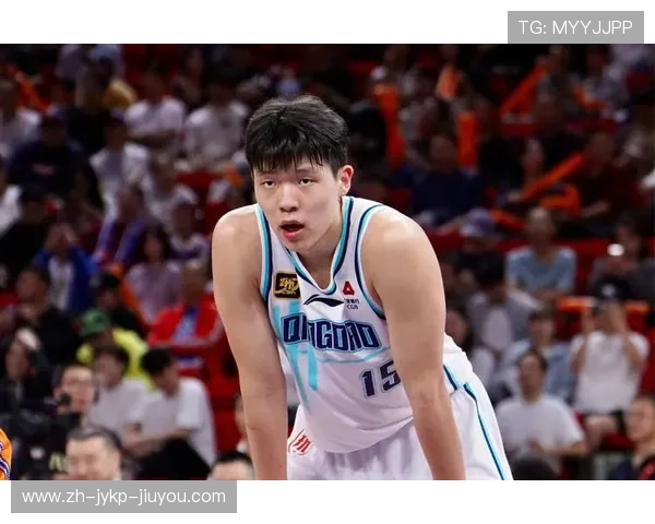 CBA球员对中国足球水平的看法